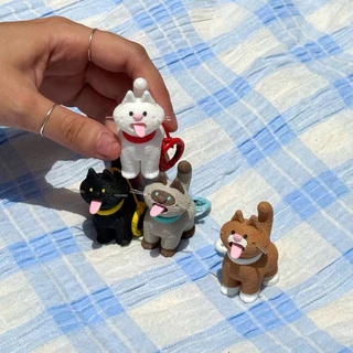 licky cat keychain พวงกุญแจแมวเลีย ลิ้นขยับได้ (hue original ของแท้) พร้อมส่ง