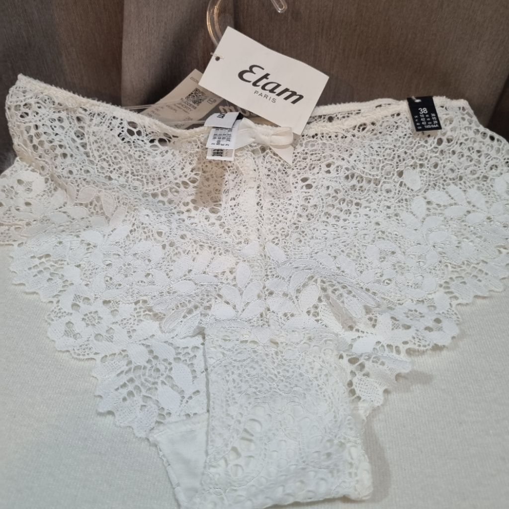 Chacha factory: กางเกงใน Etam Paris ใหม่ป้ายห้อย