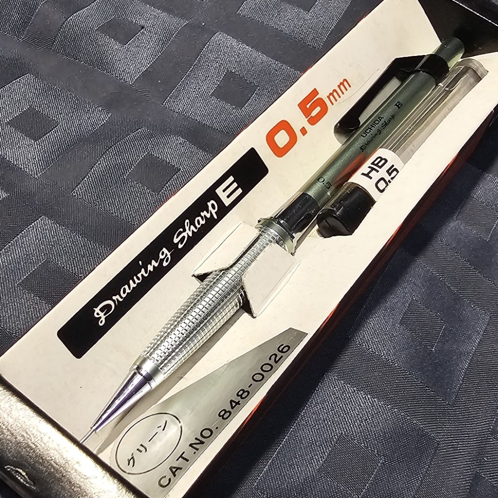 ดินสอกด uchida type E แท้เดิมทั้งกล่องสภาพใหม่มาก