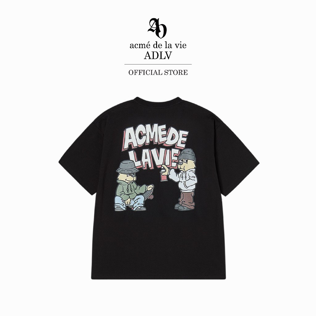 ADLV [acme de la vie] เสื้อยืด Oversize รุ่น Ac Bear Graffiti Short Sleeve T-Shirt Black (50151SBGSSU_F5BKXX)