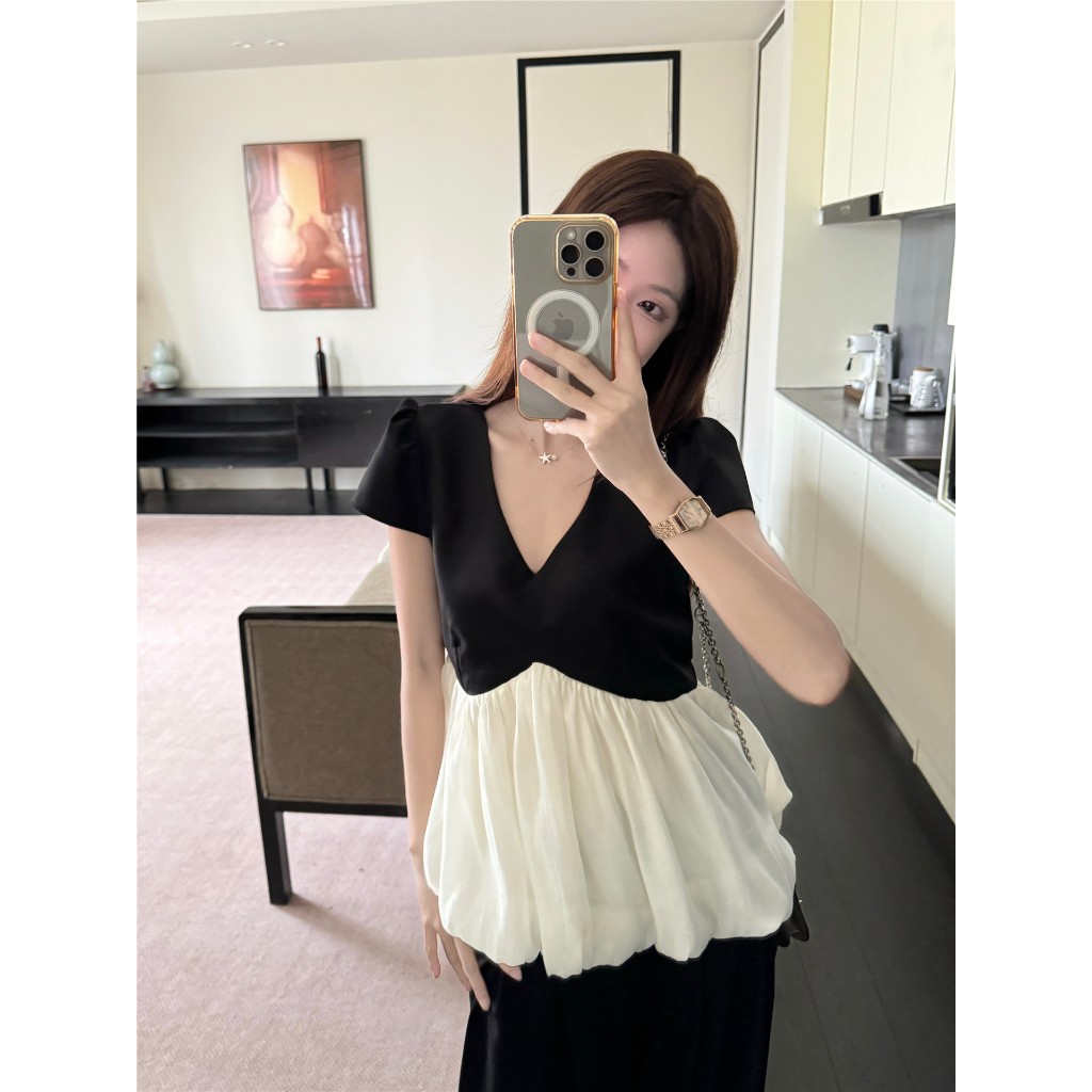 เสื้อ คอวี แขนสั้น เกาหลี ทูโทน แต่งชายพอง
