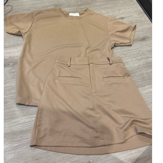 ชุดเซต Akkara Studio สีน้ำตาล