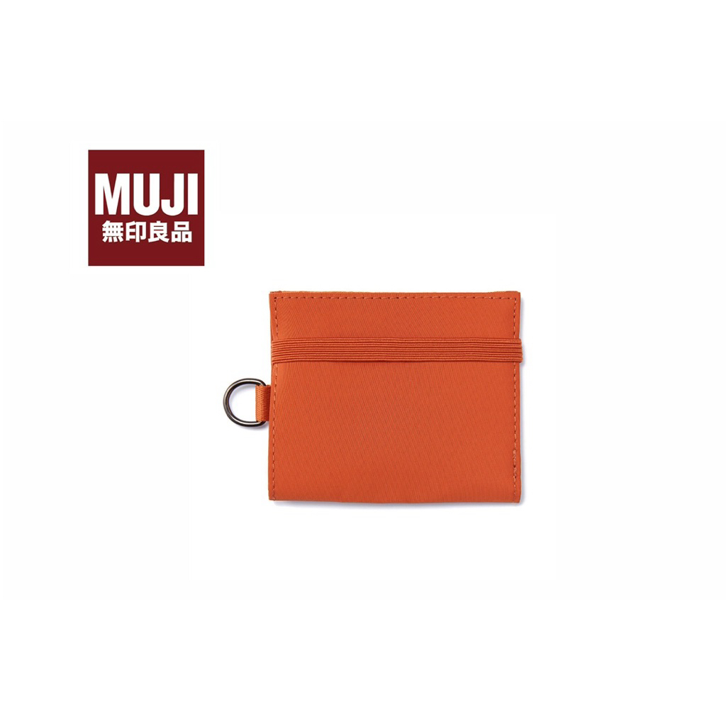 MUJI กระเป๋าสตางค์ ใบสั้น 2 พับ สไตล์ sport สีส้มอิฐ มีครบทั้งช่องยาว ช่องบัตร ช่องเหรียญ มือสอง สภา