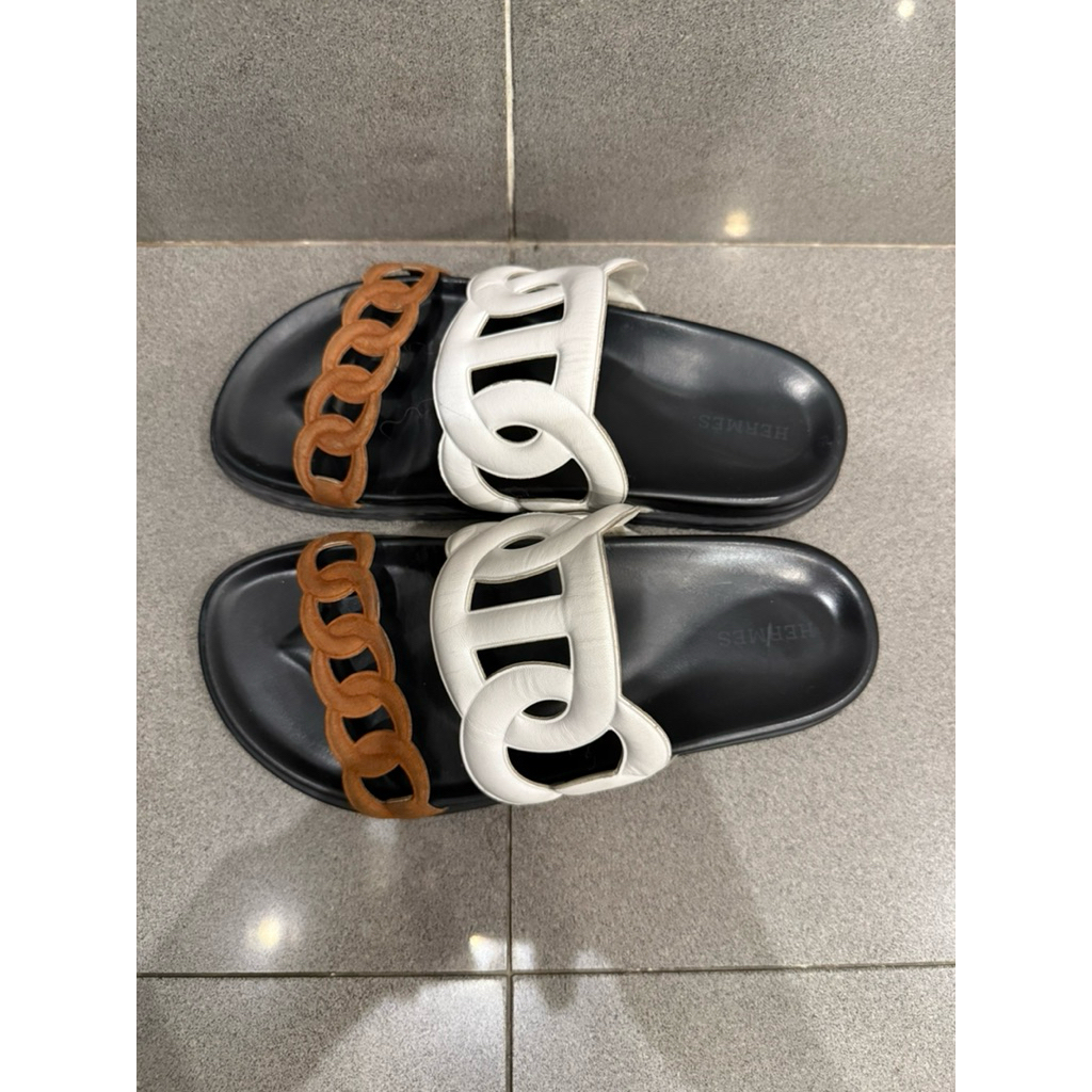 รองเท้าแตะแบรน์เนมมือสองของแท้ hermes