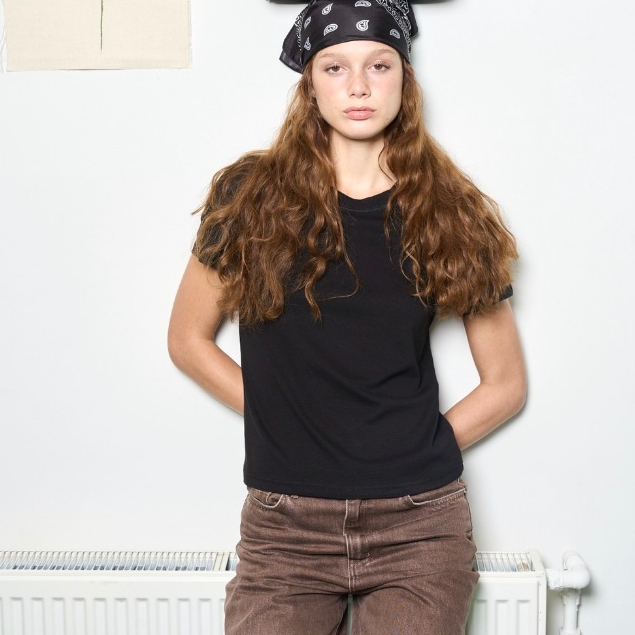EVERYDAY APPARELS Soft tee เสื้อยืดคอกลม