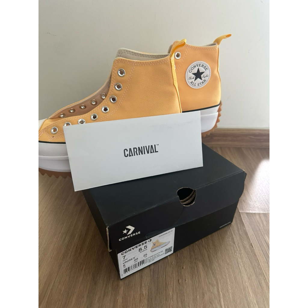 Converse Run Star Hike รองเท้าผ้าใบแพลตฟอร์ม