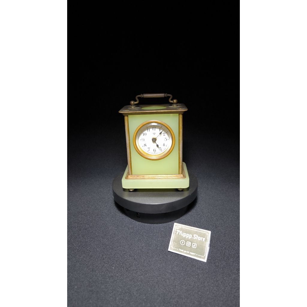 นาฬิกาทรงรถม้า Uranium Glass – Tokyo Tokei Kaisha