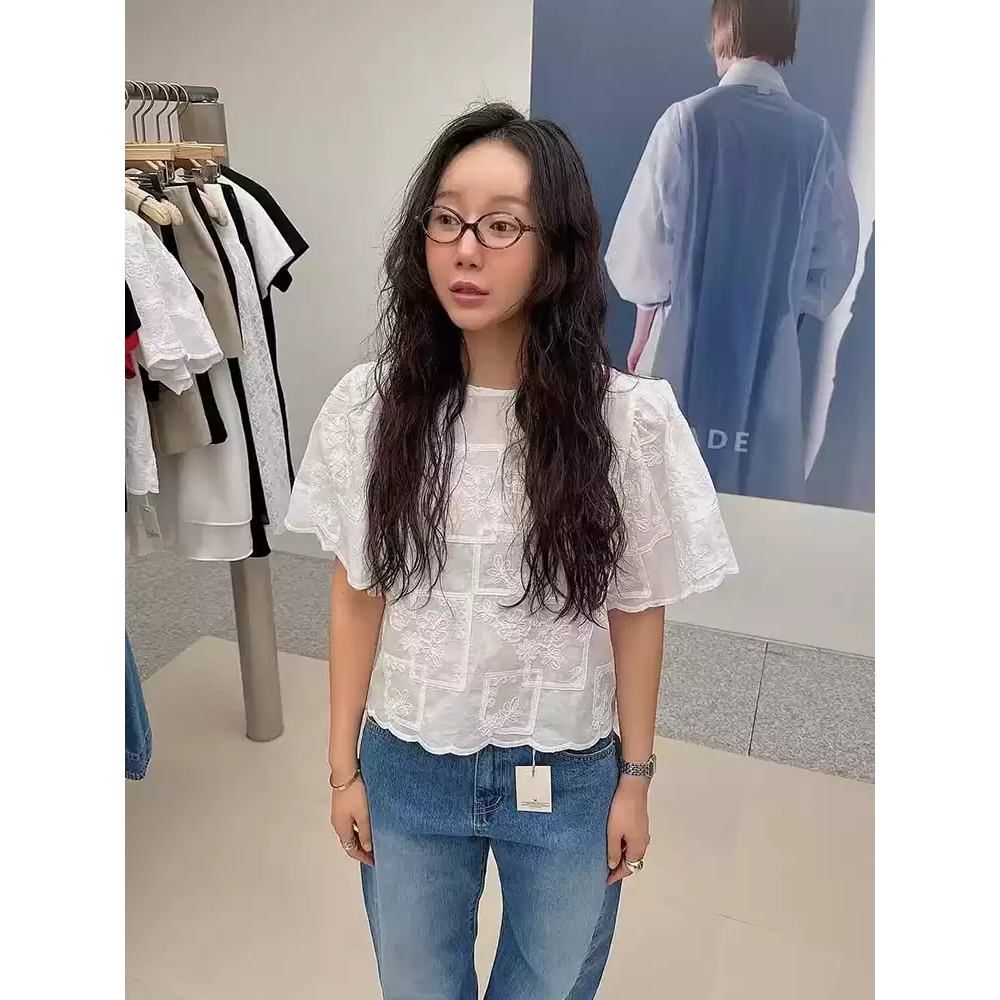 มาใหม่พร้อมส่ง💖 (AP252) Seori lace blouse เสื้อลูกไม้แขนสั้น เสื้อทำงานสไตล์คุณหนู ซีทรูแบบไม่โป๊