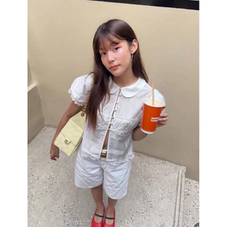 BY IRA Amy Top เสื้อคอปก ผ้าคอตตอน 100 แต่งลูกไม้ ทรงสวย น่ารัก เซ็กซี่