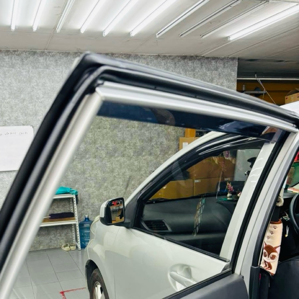 ตกแต่งบ้าน ยางขอบประตู Toyota Avanza (แท้ศูนย์) ส่งด่วน สั่งเลย