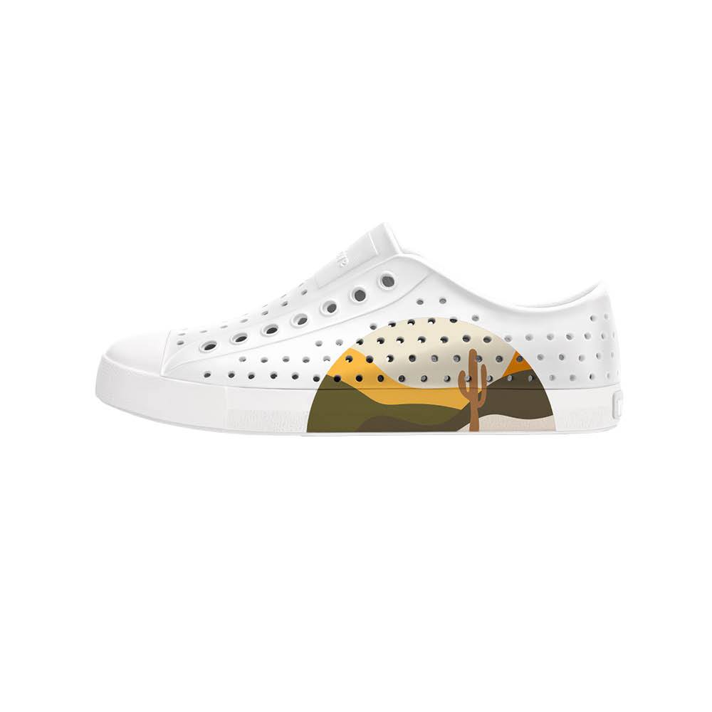 Native รองเท้ากันน้ำผู้ใหญ่ EVA รุ่น Jefferson Wanderfoam Block Shell White/ Shell White/ Cactus Desert Block