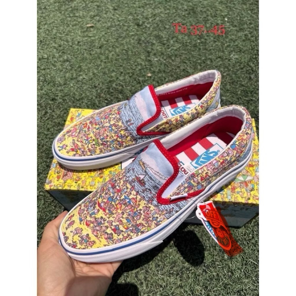 🔥พร้องส่งใน🇹🇭🔥รองเท้าแบบสวมลายกราฟฟิก📦พร้อมกล่องรองเท้า❤️สินค้าคุณภาพตรงปก❤️มีไซส์37-45