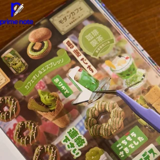 สติ๊กเกอร์ ฉีกออกง่าย ไร้กลิ่นไม่พึ่งประสงค์ เต็มไปด้วยอุปกรณ์ต่างๆ ใช้ได้กับ ฝึกสมาธิของเด็ก สติกเกอร์ DIY มอบเป็นของข