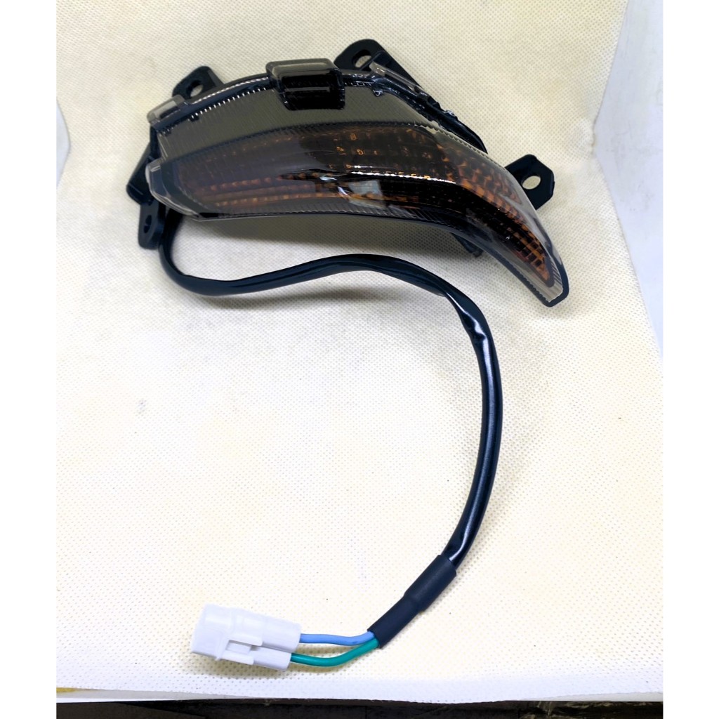 ไฟเลี้ยวหน้า ซ้าย รถ MALAGUTI รุ่น  MADISON150 (901-25-0301) - รูปที่ 4