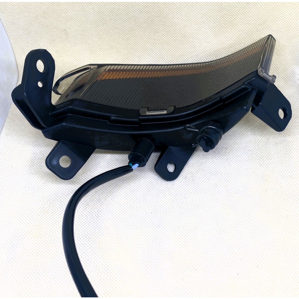 ไฟเลี้ยวหน้า ซ้าย รถ MALAGUTI รุ่น  MADISON150 (901-25-0301) - รูปที่ 3