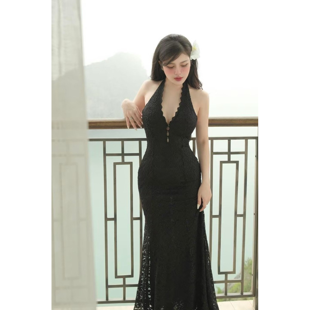 เดรสยาวผ้าลูกไม้กุหลาบ ดีเทลแต่งเชิงช่วงหน้าอก ผ่าอกแต่งกระดุมมุก โชว์แผ่นหลัง ทรงยาวสวยสะใจมากซิส - รูปที่ 6