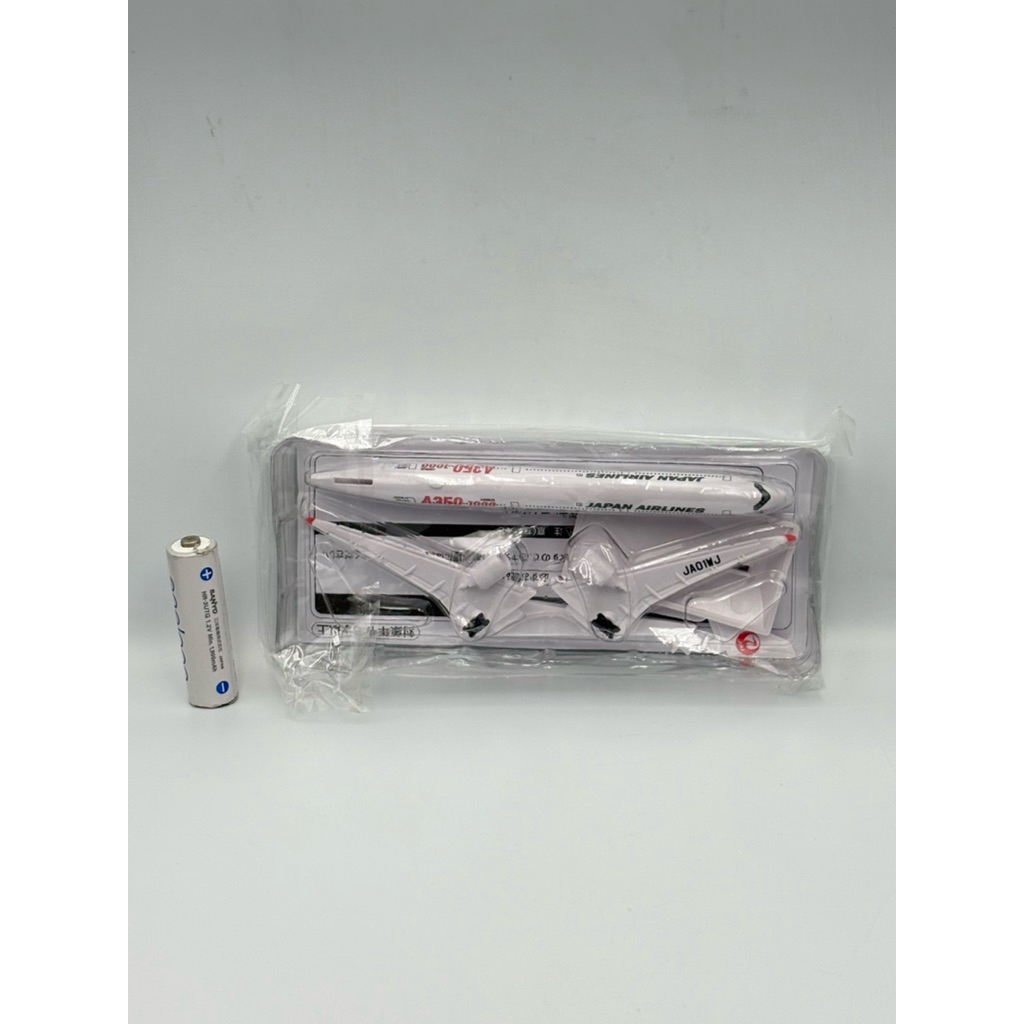 โมเดลเครื่องบิน JAL A350-1000 JA01WJ