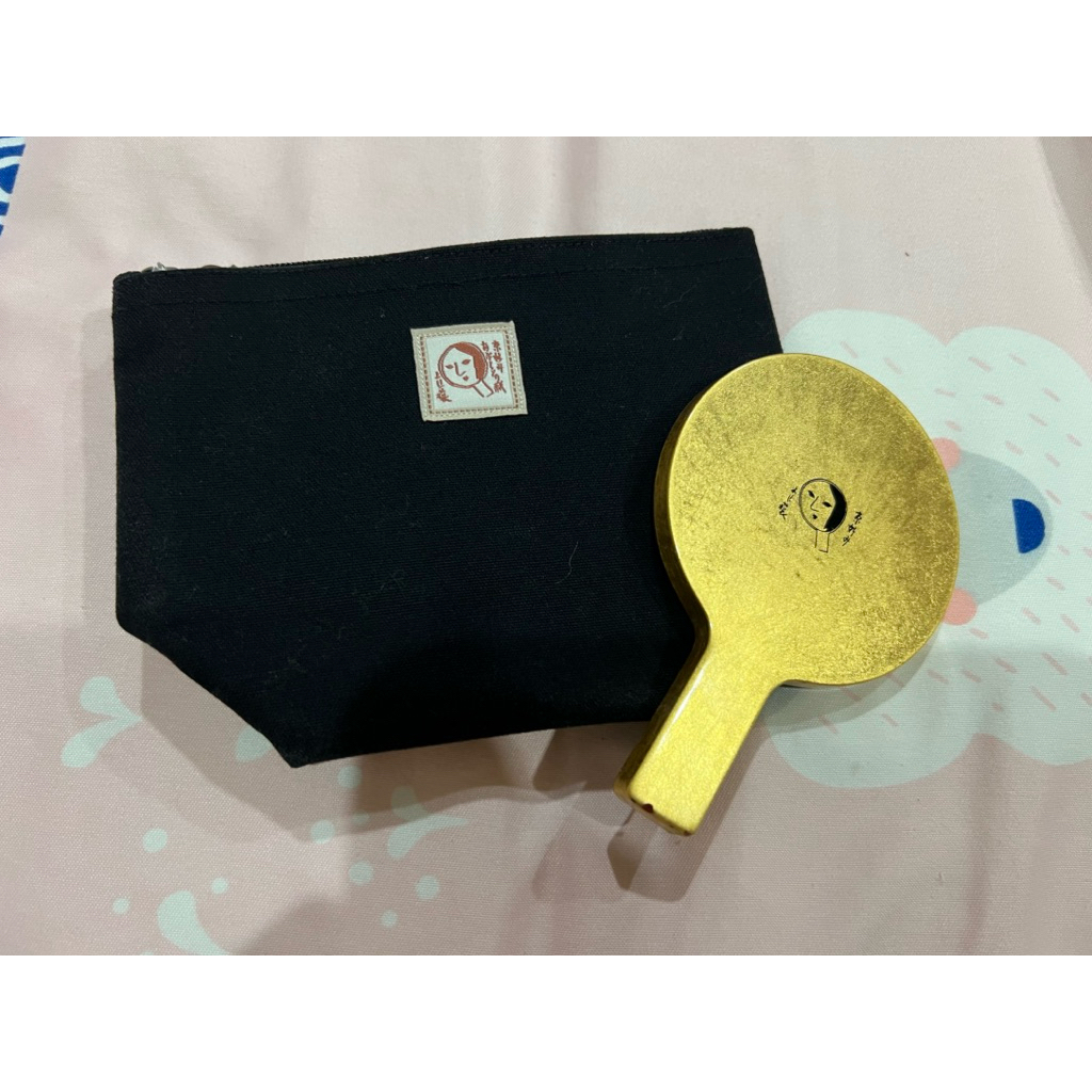 กระจกพกพาYojiyaพร้อมกระเป๋า