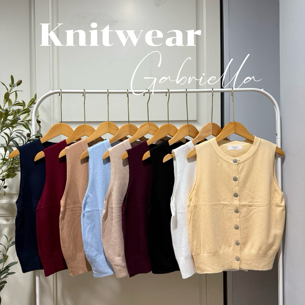 [ป้าย PIMM] เสื้อไหมพรมทรงแขนกุดให้ลุกง่ายง่ายสบายสบาย detail กระดุม สวยเฉียบใส่แล้วเก๋สุดสุด