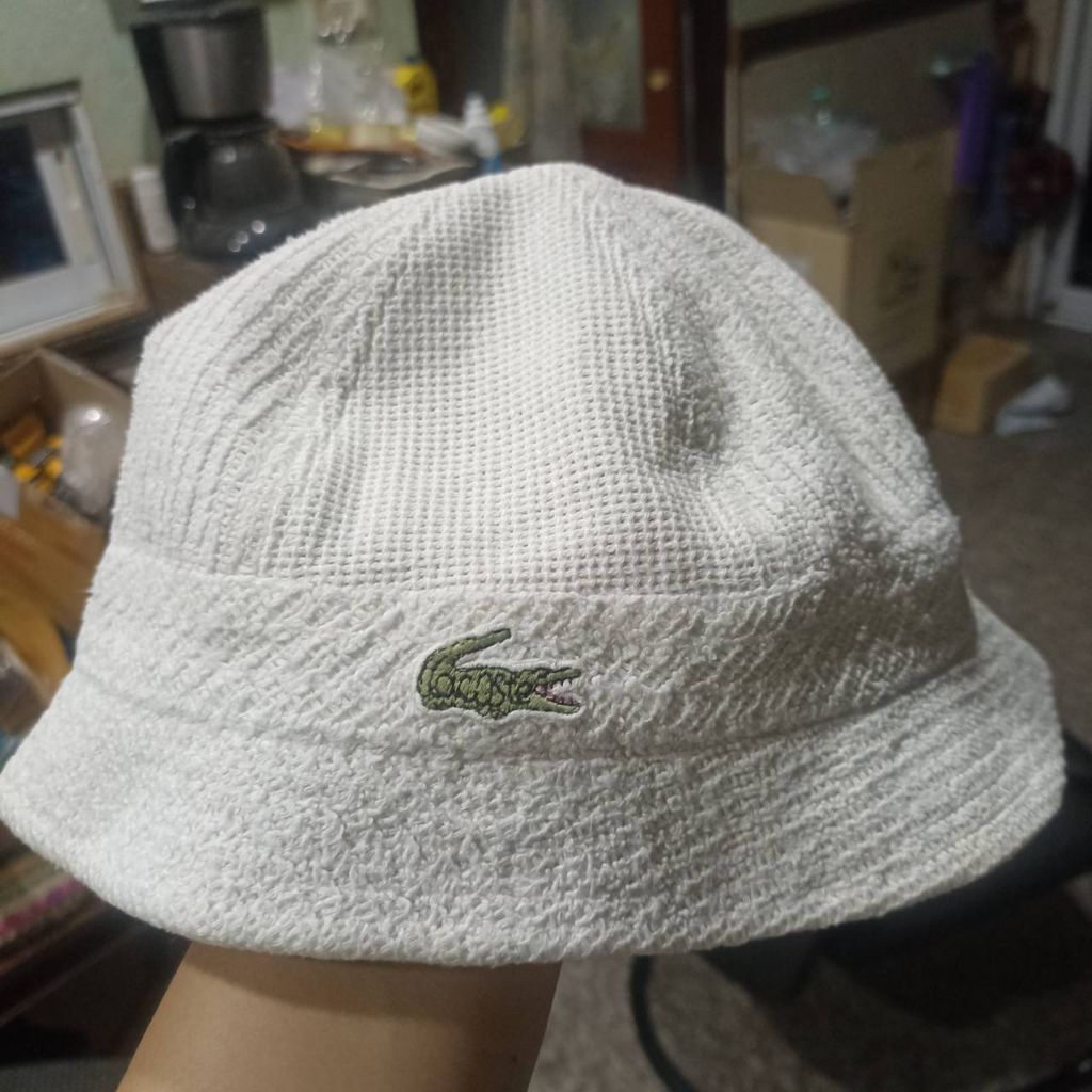หมวกบัคเก็ตมือสอง แบรนด์ Lacoste สีขาว แท้ สภาพดี
