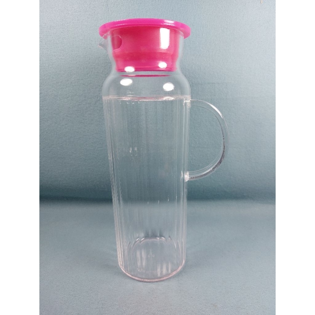 เหยือกใส่น้ำจาก Vive