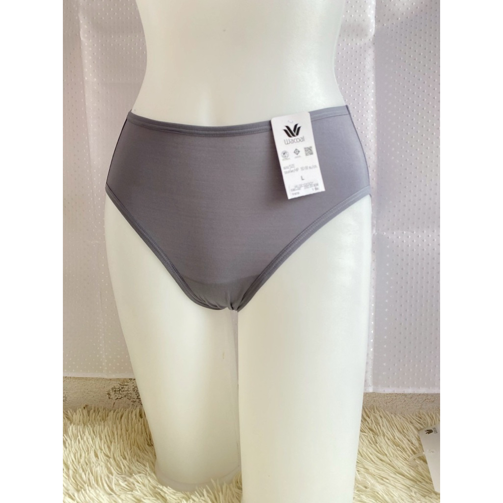 Wacoal WU3E10  กางเกงในแบบครึ่งตัว ผ้าลื่นใส่สบายตัว