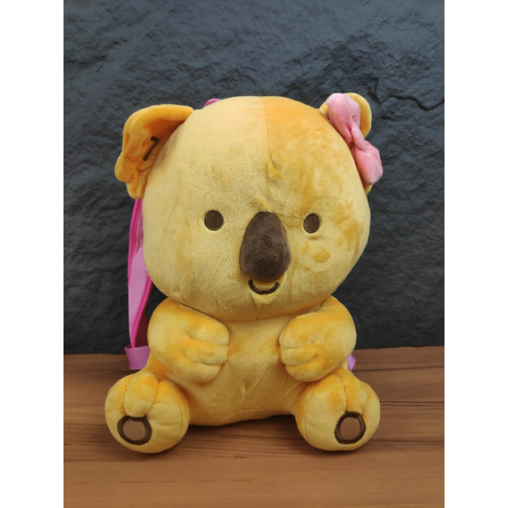 กระเป๋า ตุ๊กตา koala march ป้ายห้อย 😝 จะให้ลูก หรือสะพายเอง ก็น่าร๊ากกก 😝