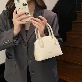 Manyrare bosten bag กระเป๋าสะพายสุภาพสตรี กระเป๋าแฟชั่นทรงเปลือกหอยใบเล็กน่ารัก shoulder bag manyrare.bkk
