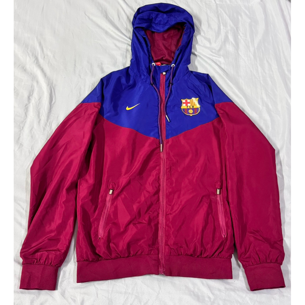 เสื้อผ้าร่มผสมวอร์มFC Barcelona