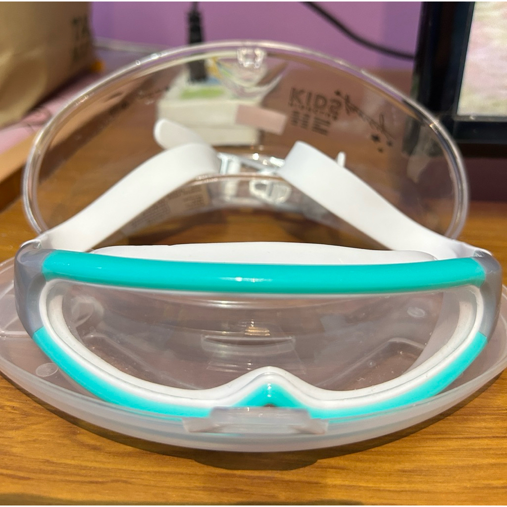 แว่นตาดำน้ำ Highclub kids