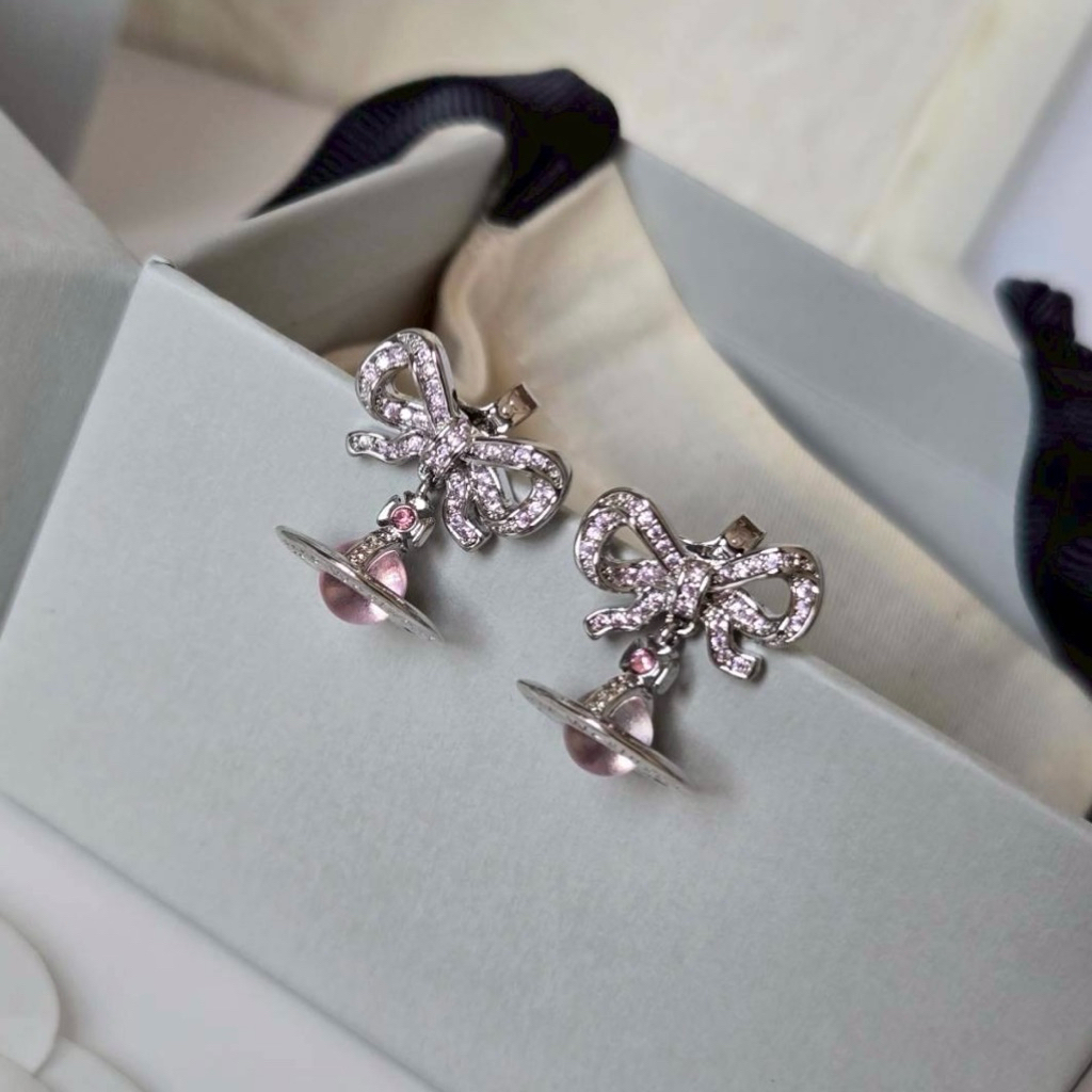 ต่างหู🪐VW RIBBON EARRINGS