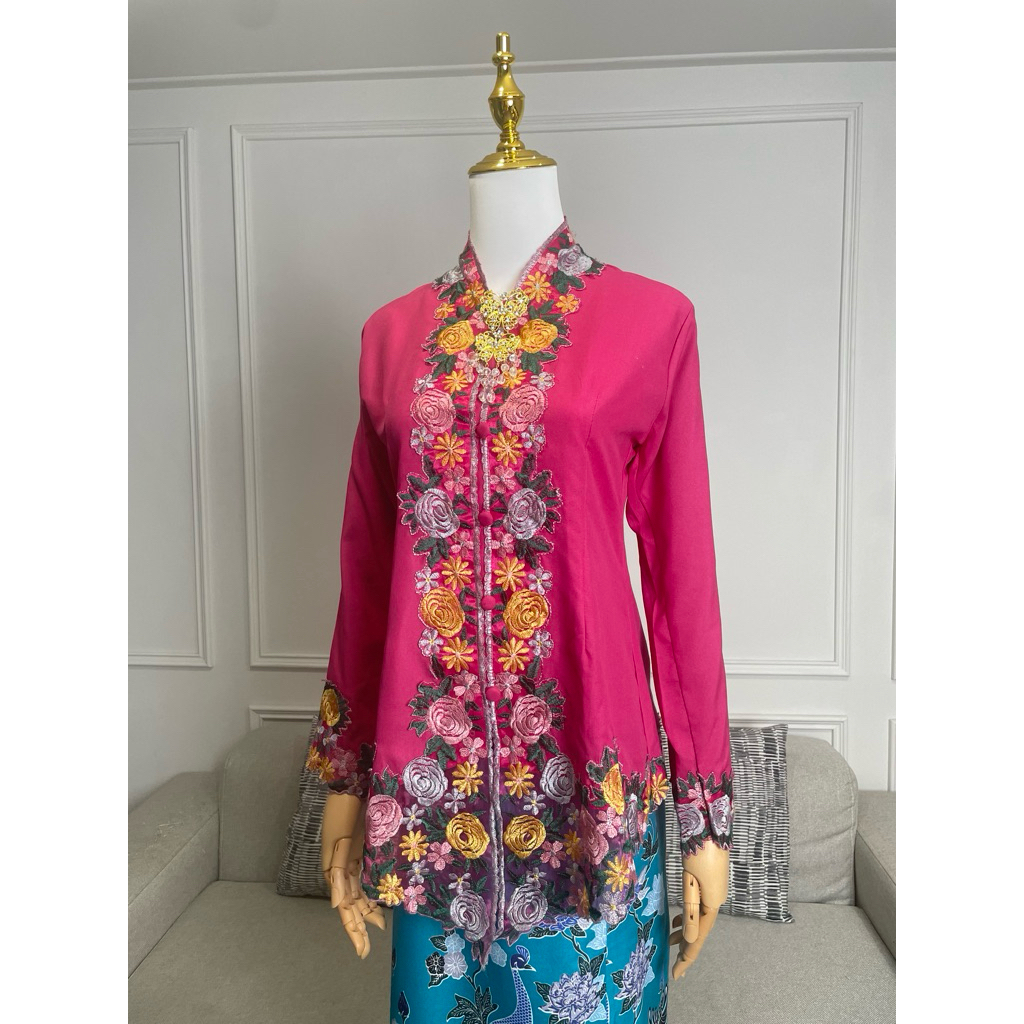 เสื้อย่าหยา ชุดประจำเมืองภูเก็ต เนื้อนิ่ม ใส่สบาย