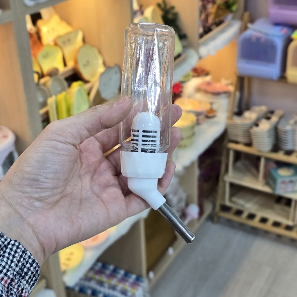 Happy Petto ขวดน้ำสำหรับสัตว์เล็ก หนูแฮมสเตอร์ ดอร์เมาส์ ชูก้าร์ กระรอก นก มาพร้อมลวดสปริงรัดกรง (1 ขวด)