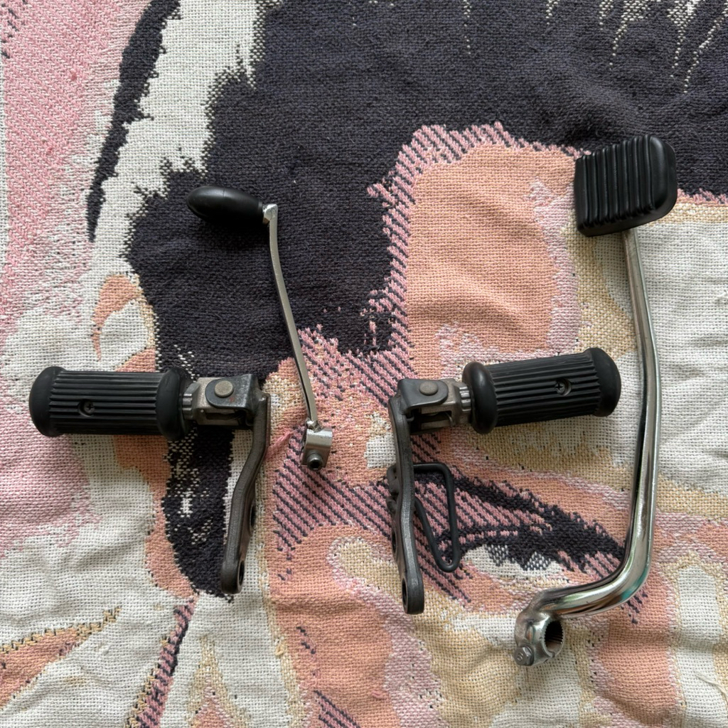 ขายชุดเกียร์เดิม ติดรถSR400fi 2016 (SR400,SR400fi,SR500 )