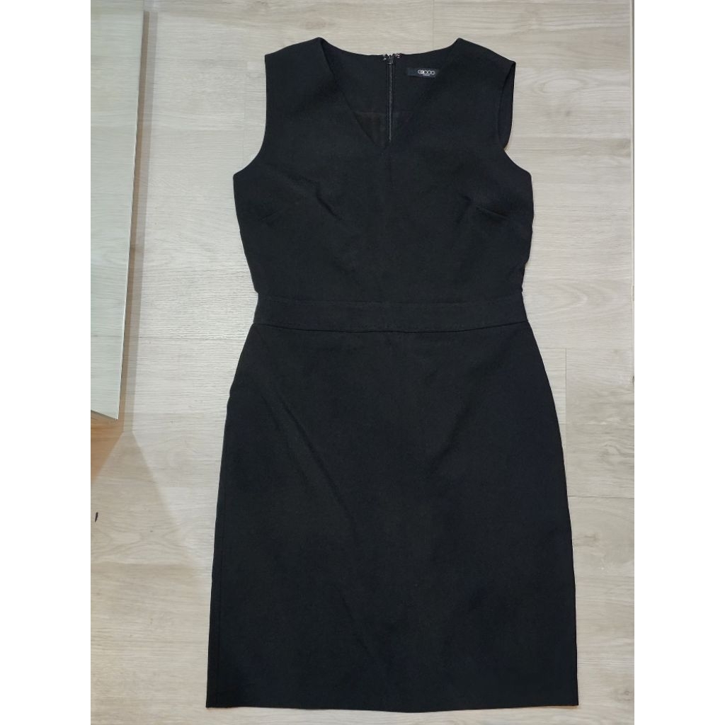 เดรสสีดำคอวี G2000 Size 34