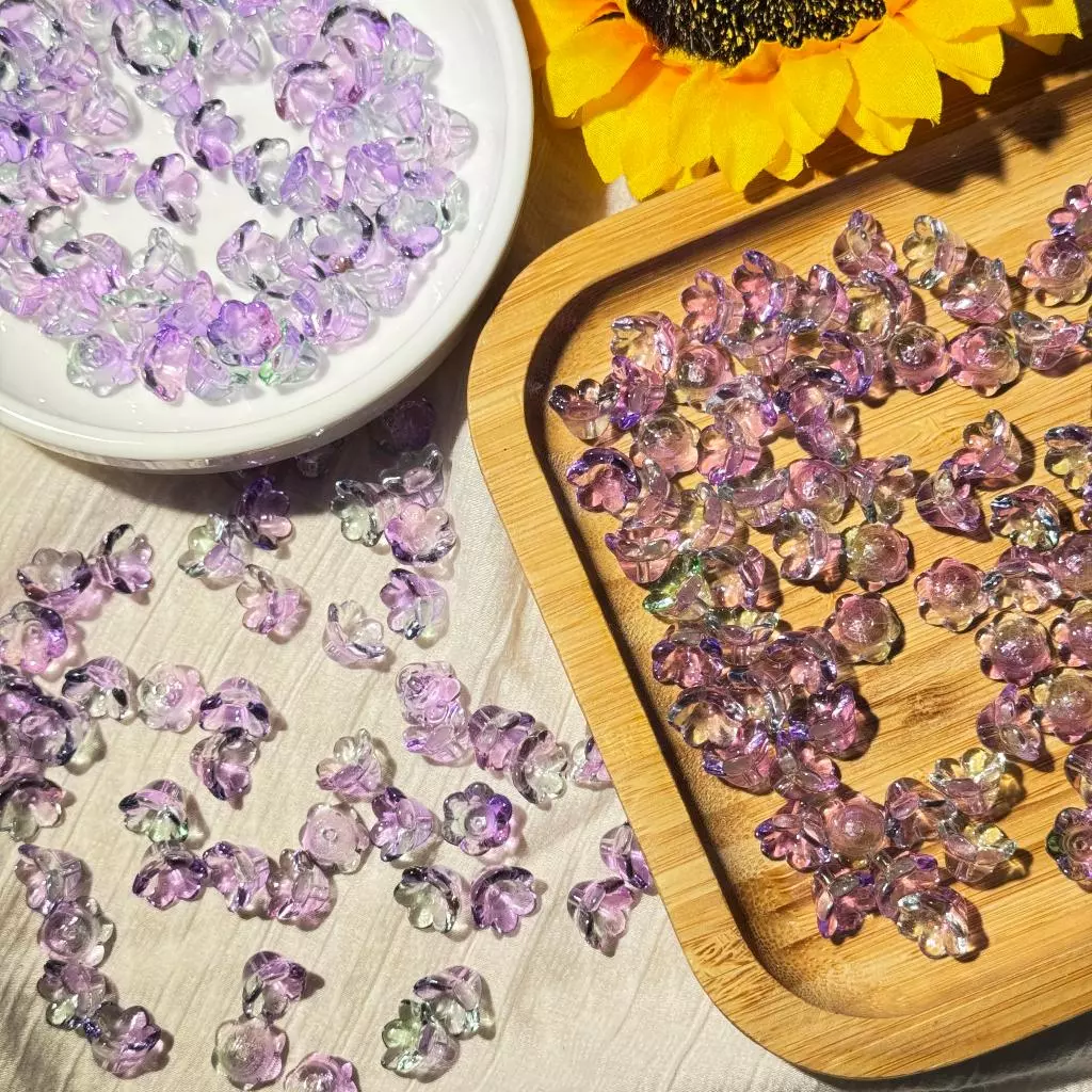 (ส่งจากไทย!!)ลูกปัดดอกระฆังแก้ว ลูกปัดดอกไม้ 10 ชิ้น (Lily of the Valley) DIY