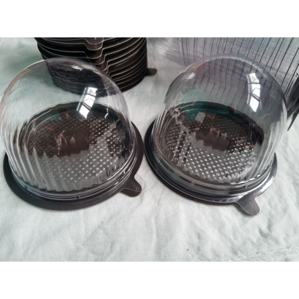 กล่องเค้ก กล่องเบเกอรี่ ทรงกลมฝาโดม E-77