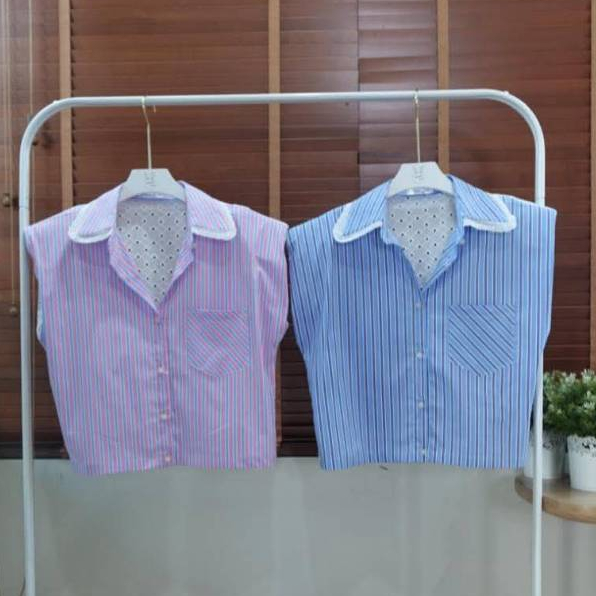 เสื้อเชิ้ตลายทาง คอปกธรรมดา