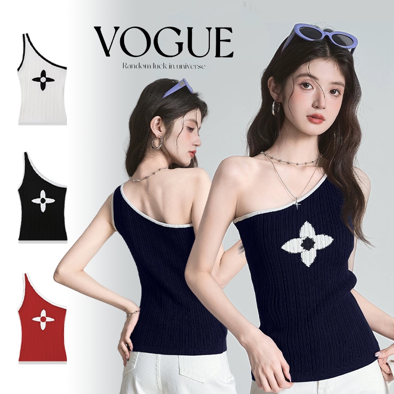 Vogue🌟พร้อมส่ง🌟 เสื้อกล้ามไหมพรม ดีเทลสายข้างเดียวลายดอกไม้ (10171)