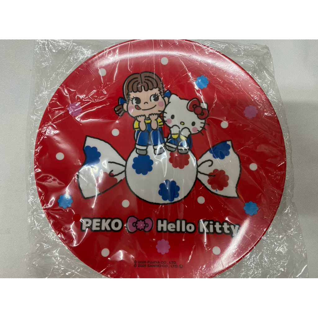 พร้อมส่ง/ของแท้🏷️Sanrio Hello Kitty X Peko-Chan จานใส่อาหาร sanrio