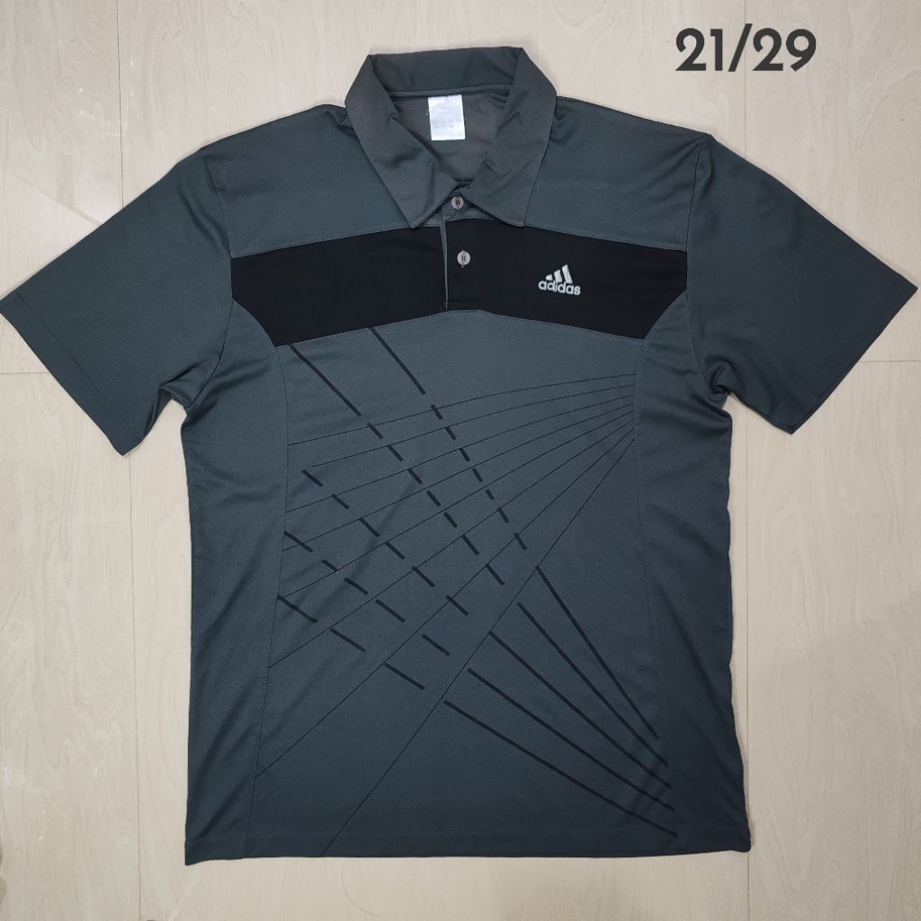 เสื้อคอ​ปก​กีฬา​Adsเสื้อคอ​ปก​กีฬา​Ads