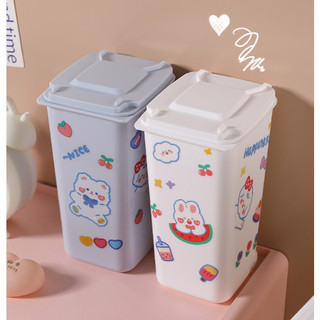 ปลีก/ส่ง ประหยัดพี้นที่ กล่องใส่เครื่องเขียนรูปทรงถังขยะมินิ ขนาดเล็ก อเนกประสงค์ น่ารัก