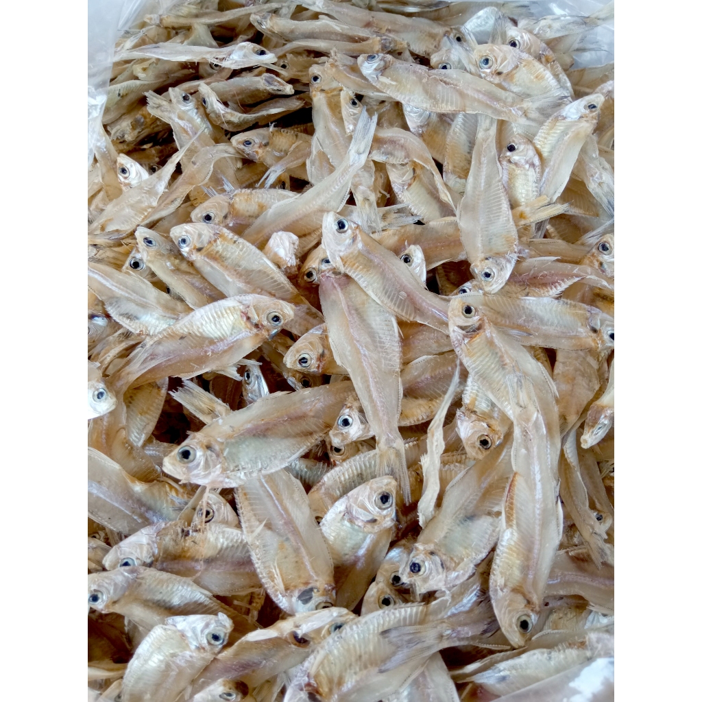 ปลาเกล็ดขาว ปลาแก้วตัว จากทะเล แห้งสนิท กินได้ทั้งตัวเสริมแคลเซียม 500 กรัม