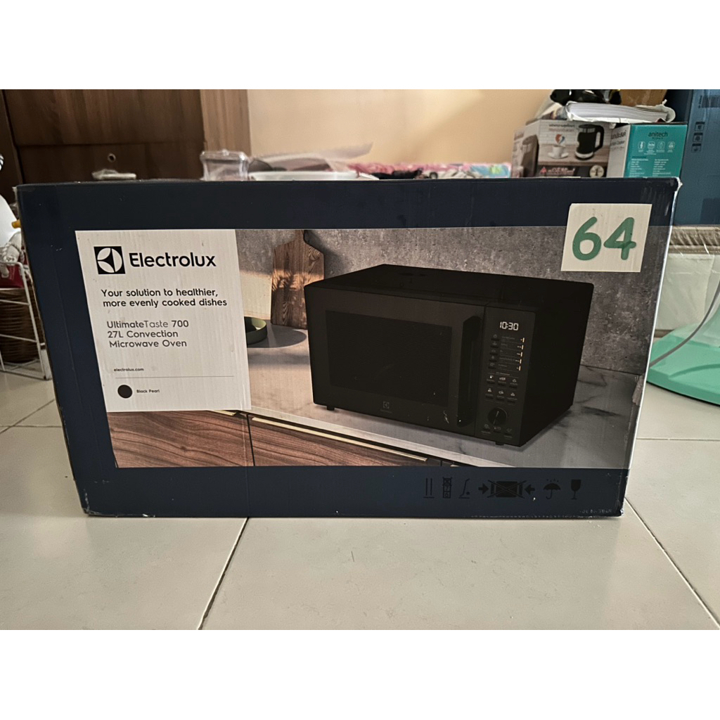 Electrolux EMC27D22BM เตาอบไมโครเวฟ 3-in-1 ขนาด 27 ลิตร