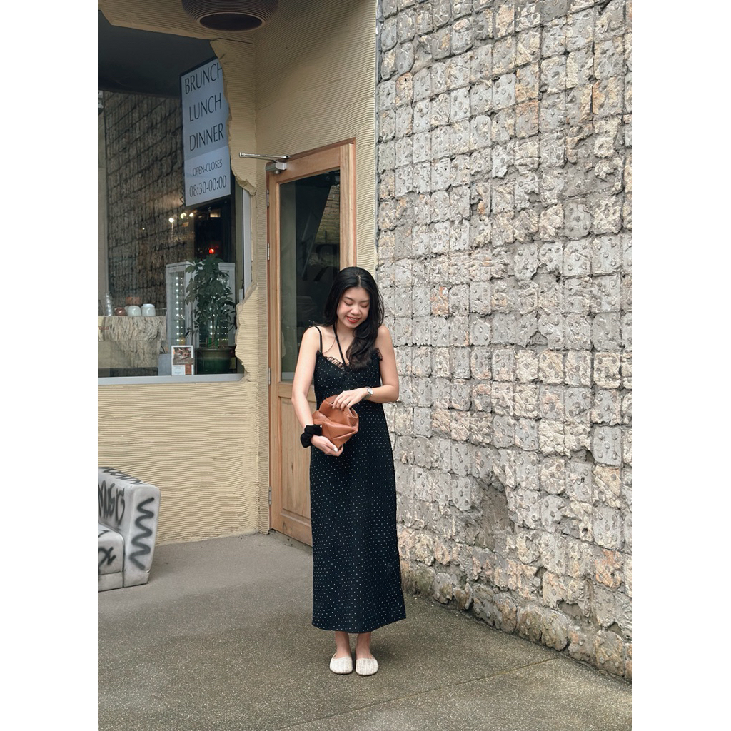 Benne dots dress เดรสยาวผ้ายีนส์ลายจุด : everydaylookk store