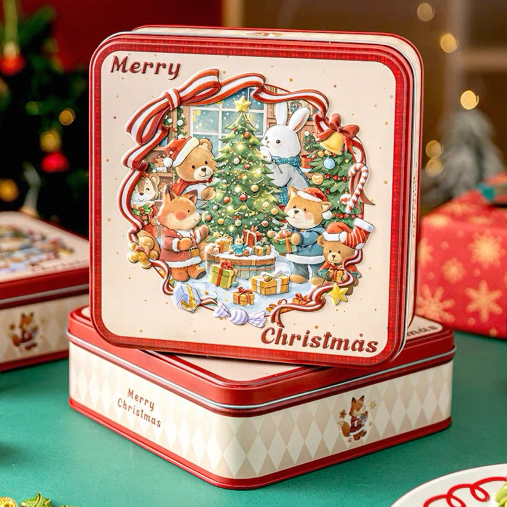 พร้อมส่ง กล่องโลหะใส่คุกกี้คริสต์มาส กล่องเหล็กของขวัญ ขนาด : 18.3*18.3*6 cm