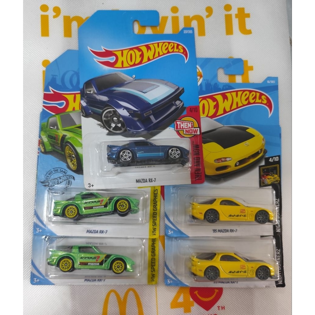 Hot Wheels Mazda RX-7 1:64