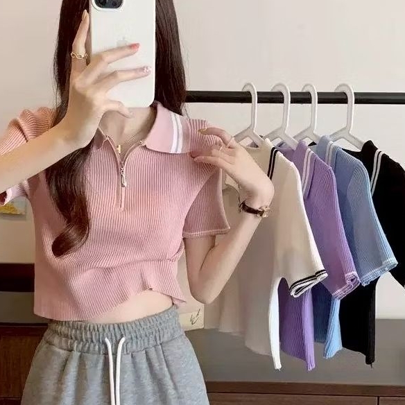 เสื้อคอปกเเขนสั้น รุ่น  Claire  หลายสีเเต่งซิป มีสีดำ ขาว ชมพู ฟ้า ม่วง