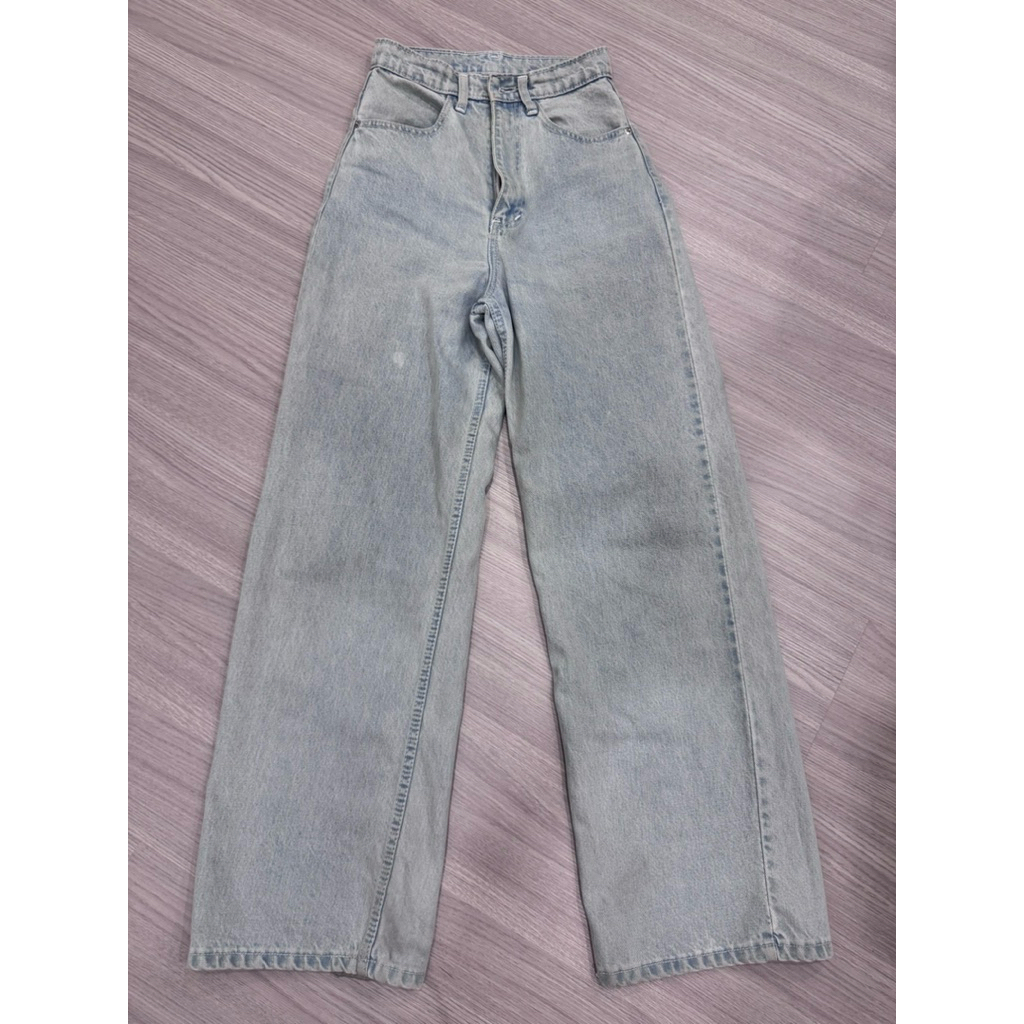 Merge Official - Signature Jeans 01 Basic Colors