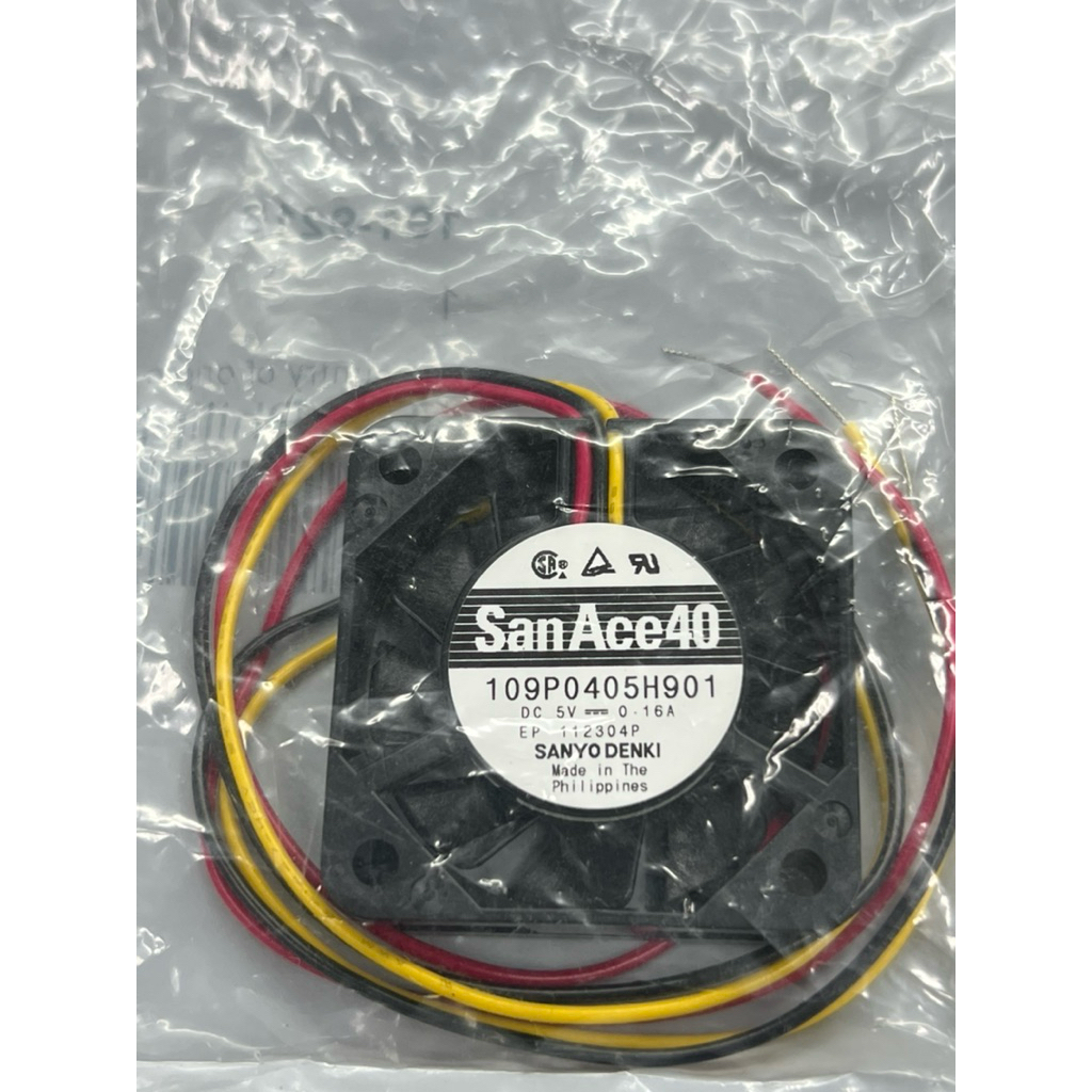 พัดลม 5V 0.16A 4cm fan 3pin ยี่ห้อ San Ace 40 109P0405H901 ขนาด 4 cm.